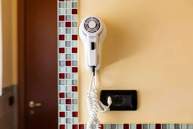 Classic Tek Büyük Yataklı Oda