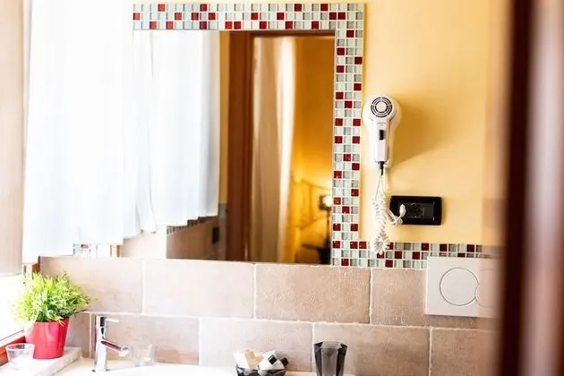 Classic Tek Büyük Yataklı Oda