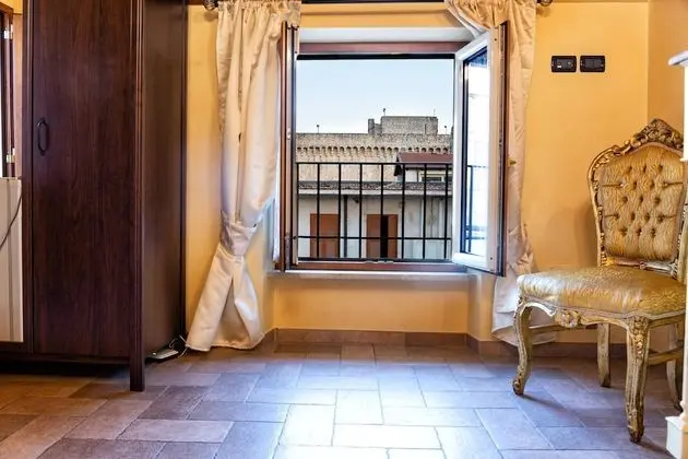 Economy Tek Büyük Yataklı Oda