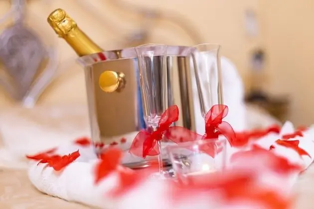 Economy Tek Büyük Yataklı Oda