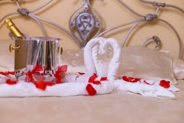 Economy Tek Büyük Yataklı Oda