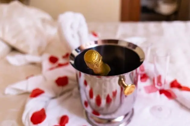 Economy Tek Büyük Yataklı Oda