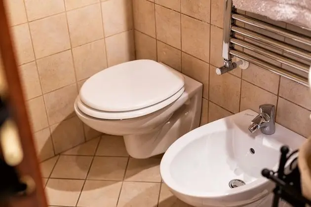 Economy Tek Büyük Yataklı Oda