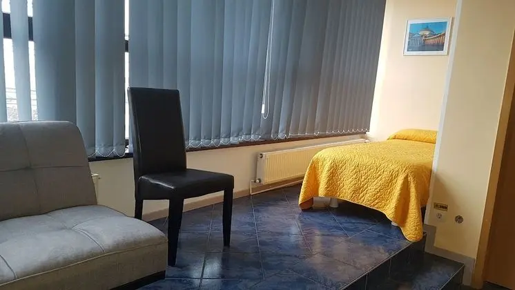 Deluxe Üç Kişilik Oda