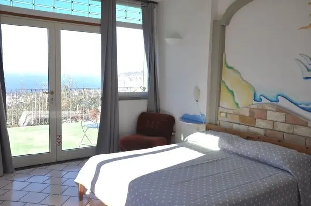 Tek Büyük Yataklı Oda