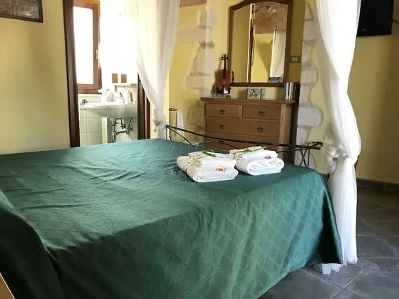 Tek Büyük Yataklı Oda, Vadi Manzaralı