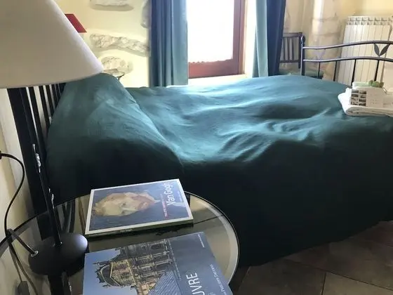 Tek Büyük Yataklı Oda, Vadi Manzaralı