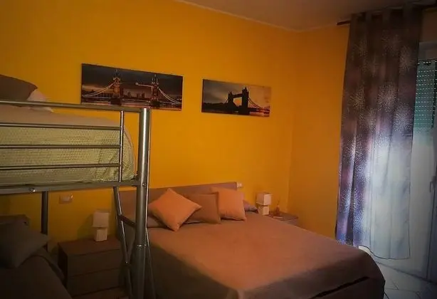 Standard Dört Kişilik Oda, Ortak Banyo