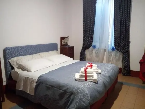 Traditional Tek Büyük veya İki Ayrı Yataklı Oda