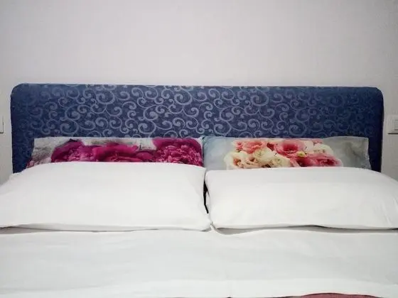 Traditional Tek Büyük veya İki Ayrı Yataklı Oda