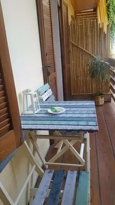 Tek Büyük Yataklı Oda, Ortak Banyo