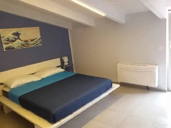 Üç Kişilik Oda, Balkon