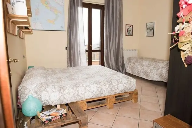 Üç Kişilik Oda, Balkon