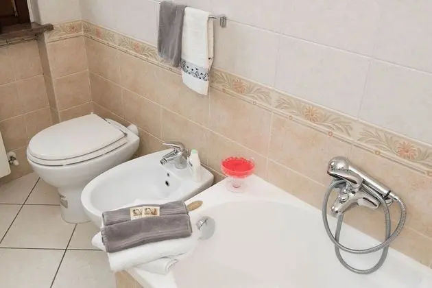 Üç Kişilik Oda, Balkon