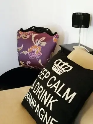 Deluxe Tek Büyük Yataklı Oda, 1 Yatak Odası, Banyolu/Duşlu