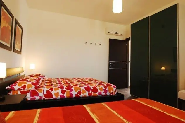 Comfort Apart Daire, 1 Yatak Odası, Mutfak, Bahçe Manzaralı