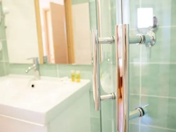 Classic Tek Büyük Yataklı Oda, 1 Büyük (Queen) Boy Yatak, Özel Banyo, Bahçe Manzaralı