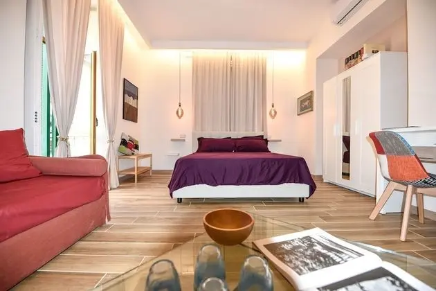 Deluxe Tek Büyük Yataklı Oda, 1 Büyük (Queen) Boy Yatak ve Çekyat, Balkon, Şehir Manzaralı
