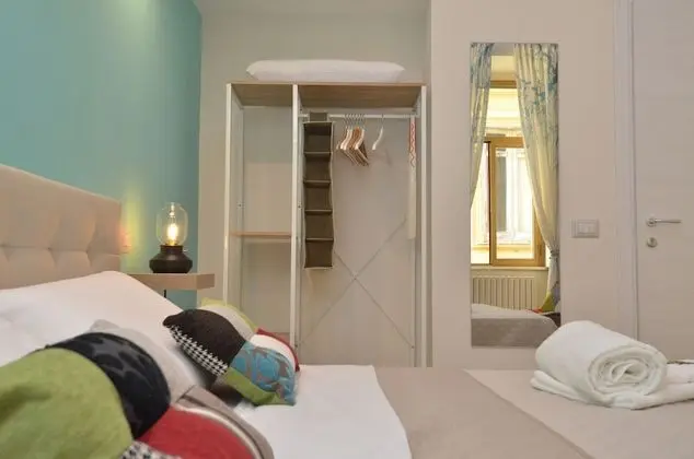 Tek Büyük Yataklı Oda