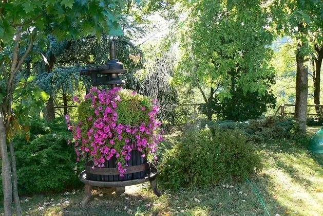 Traditional Tek Büyük Yataklı Oda, 1 Yatak Odası, Ortak Banyo (Rosa)