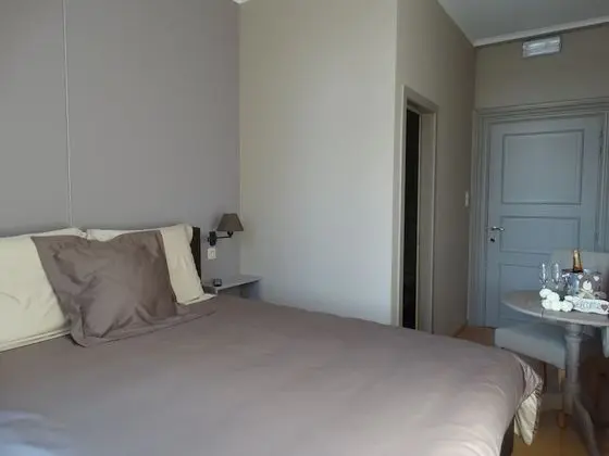 Standard Tek Büyük Yataklı Oda (Merlot)