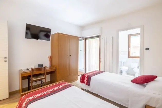 İki Ayrı Yataklı Oda, 2 Tek Kişilik Yatak, Balkon