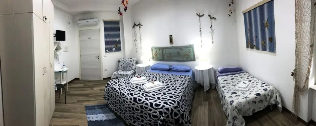 Tek Büyük Yataklı Oda