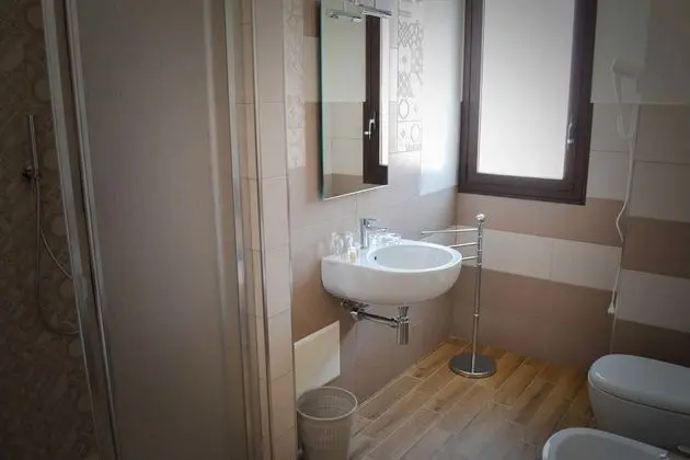 Classic Üç Kişilik Oda