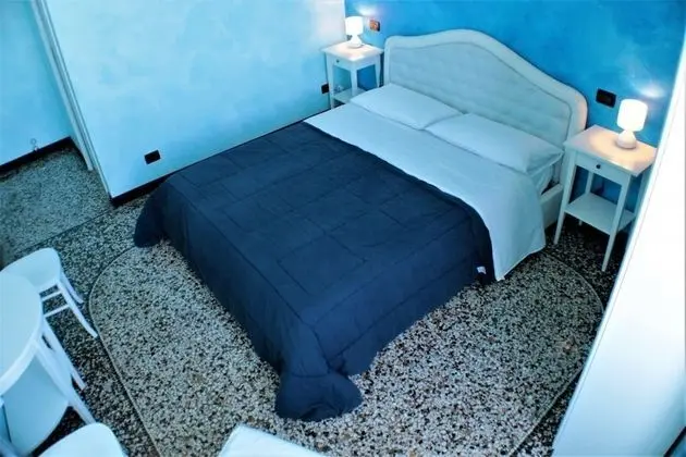 Tek Büyük Yataklı Oda, 1 Yatak Odası, Banyolu/Duşlu, Deniz Manzaralı