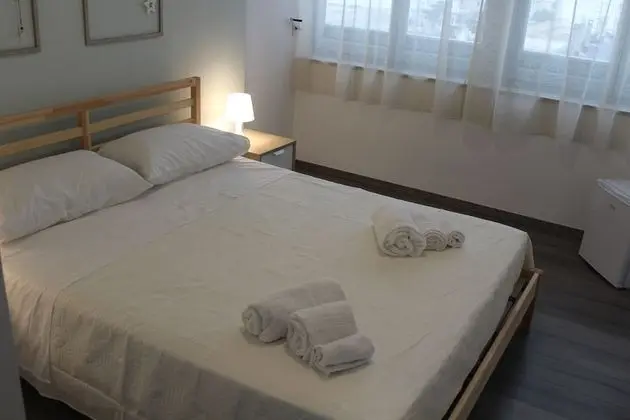 Tek Büyük Yataklı Oda, Banyolu/Duşlu