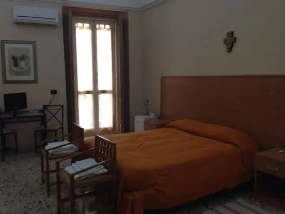 Comfort Üç Kişilik Oda (1)