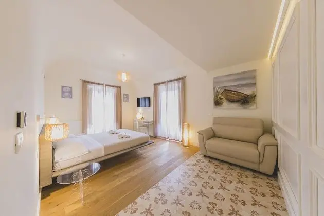 Üç Kişilik Oda (Demetra)