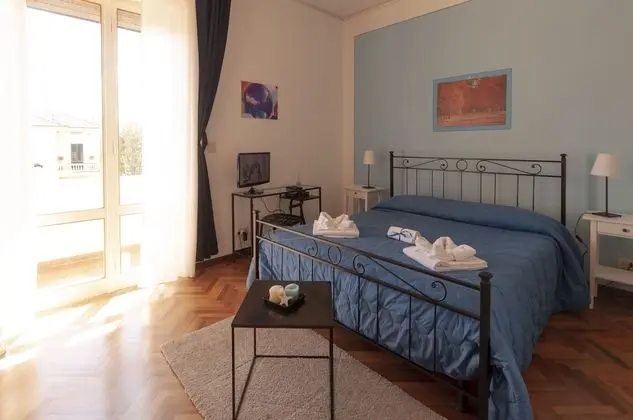 Superior Tek Büyük Yataklı Oda, Banyolu/Duşlu, Şehir Manzaralı