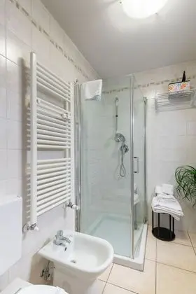 Classic Tek Büyük veya İki Ayrı Yataklı Oda