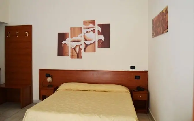Üç Kişilik Oda, Balkon