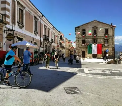 Comfort Stüdyo, 1 Çift Kişilik Yatak, Banyolu/Duşlu, Ek Bina