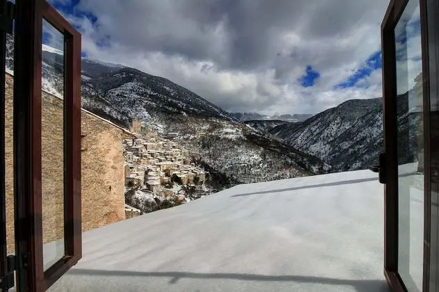 Panoramic Tek Büyük Yataklı Oda, 1 Çift Kişilik Yatak, Banyolu/Duşlu, Dağ Yamacı