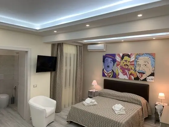 Deluxe Dört Kişilik Oda