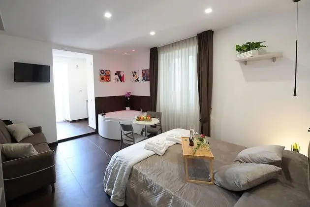 Tek Büyük Yataklı Oda, Jakuzi (Irene)