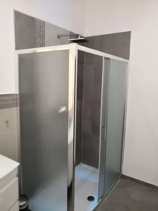 Tek Büyük Yataklı Oda (Tortora)