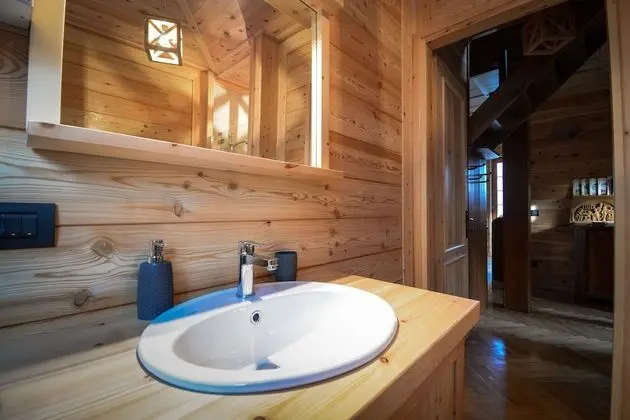 Basic Dört Kişilik Oda, Özel Banyo, Zemin Kat