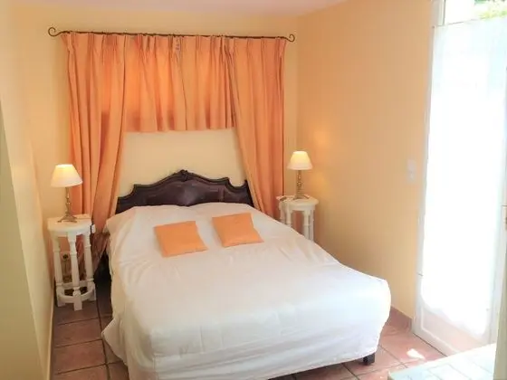 Dört Kişilik Oda, Banyolu/Duşlu ( La suite des Oliviers)