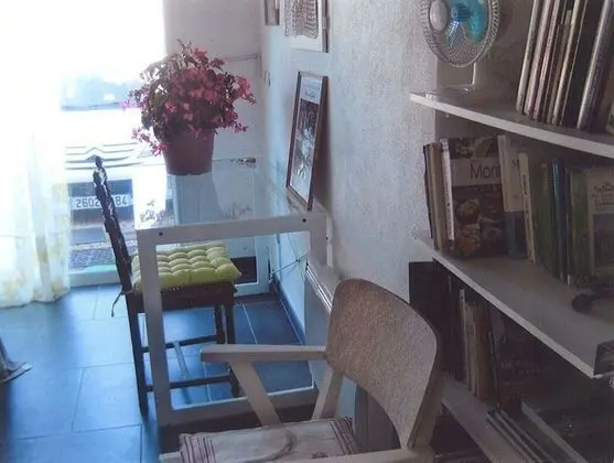 Oda, 2 Tek Kişilik Yatak