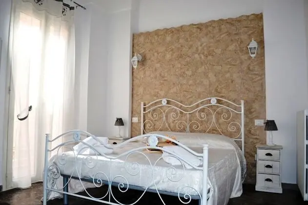 Romantic Tek Büyük Yataklı Oda