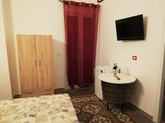 Tek Büyük Yataklı Oda, Balkon
