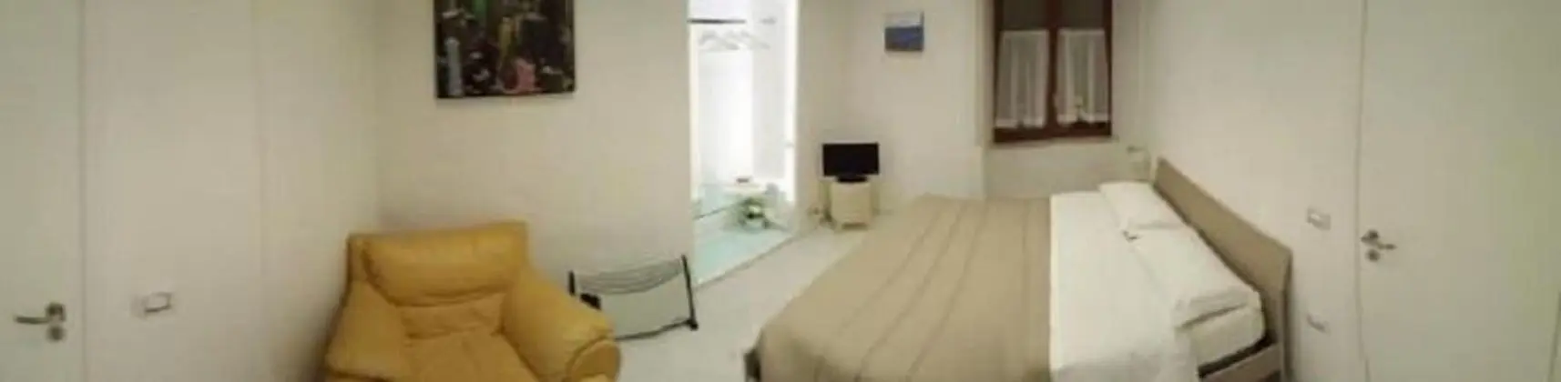 Tek Büyük Yataklı Oda