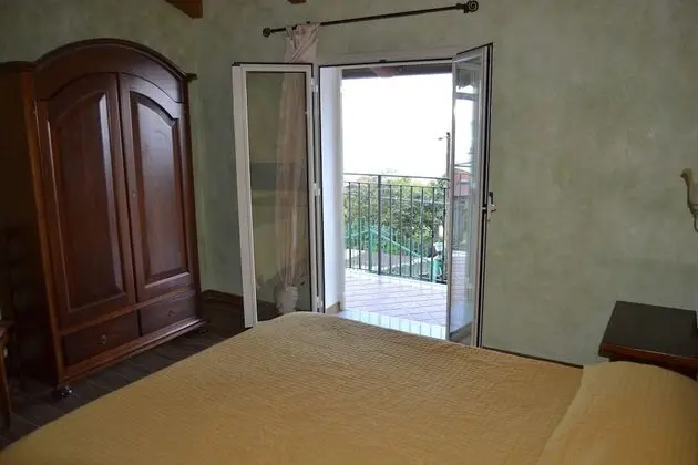 Standard Dört Kişilik Oda, Deniz Manzaralı