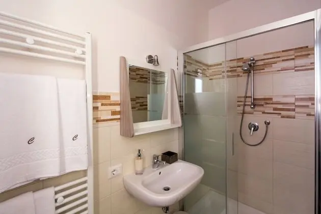 Tek Büyük Yataklı Oda, Şehir Manzaralı