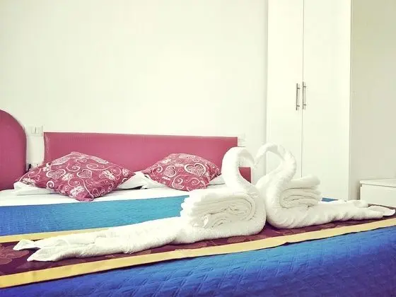 Classic Tek Büyük veya İki Ayrı Yataklı Oda, Banyolu/Duşlu