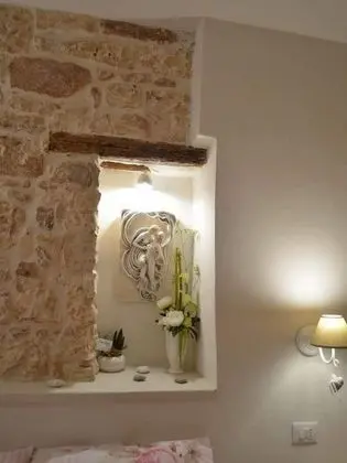 Tek Büyük veya İki Ayrı Yataklı Oda (Venere)